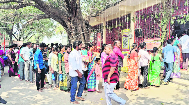 మార్మోగిన శివనామస్మరణ 
2