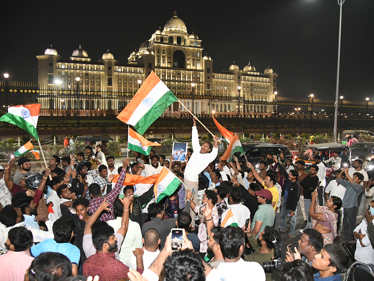 Cricket fans celebrate Indias victory over Pakistan at hyderabad18