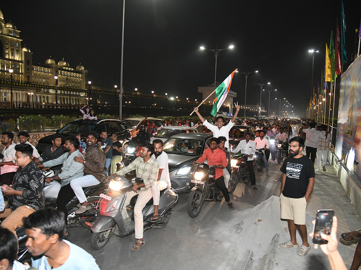 Cricket fans celebrate Indias victory over Pakistan at hyderabad8