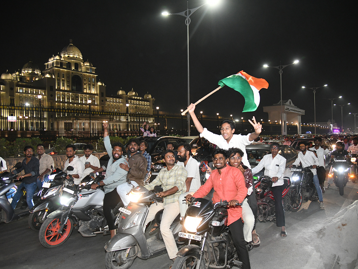 Cricket fans celebrate Indias victory over Pakistan at hyderabad9