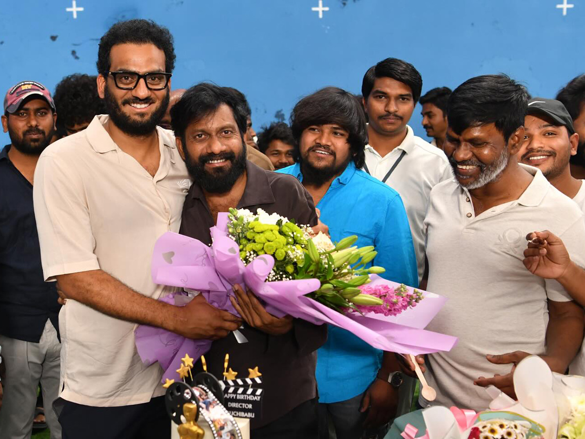 Director Buchi Babu Sana Birthday Celebrations in Peddi Movie Set5