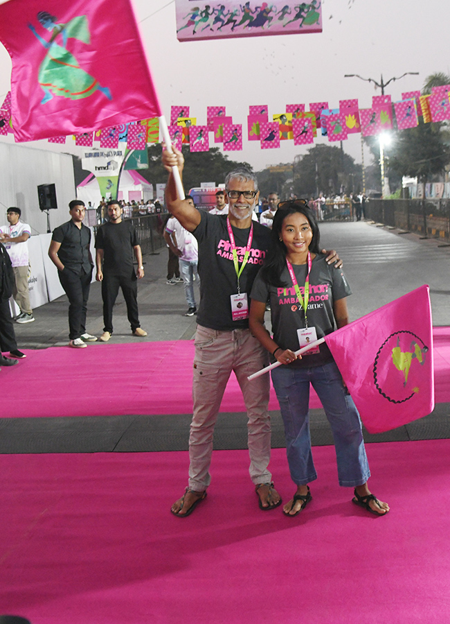 Women Pinkathon Run in full swing on Necklace Road10