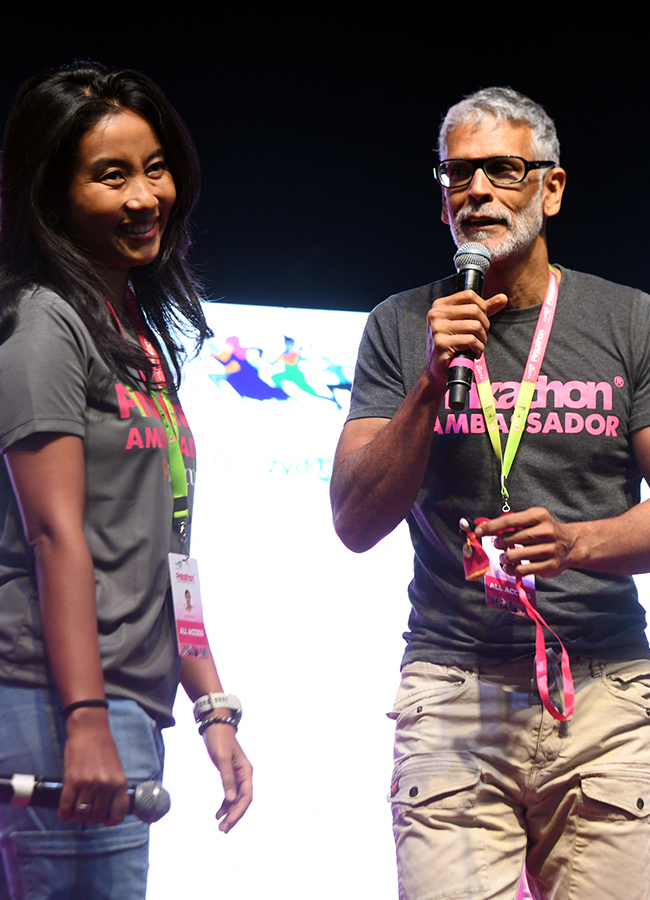 Women Pinkathon Run in full swing on Necklace Road22