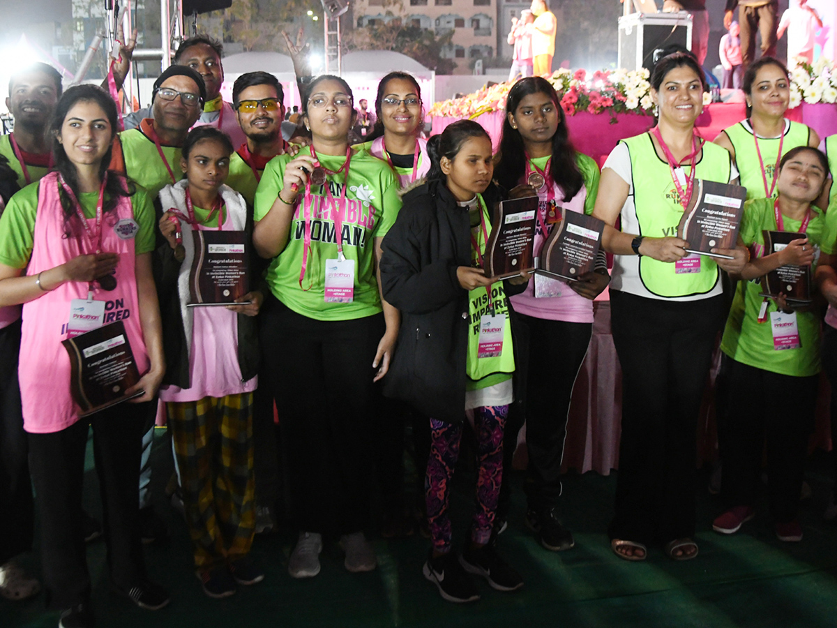 Women Pinkathon Run in full swing on Necklace Road5