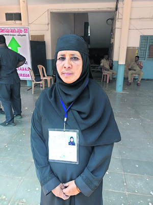 బాన్సువాడ పీఠంపై విజయ1