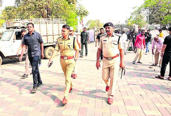 పకడ్బందీగా ఇంటర్‌ పరీక్షలు1