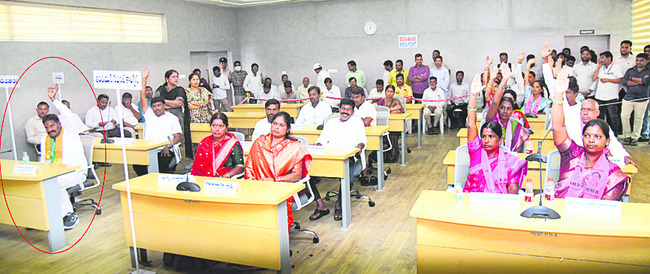 గజ్వేల్‌ పీఠంపై చందన1