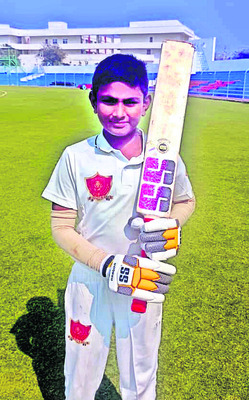 నెల్లూరు, కర్నూలు జట్ల విజయం
1