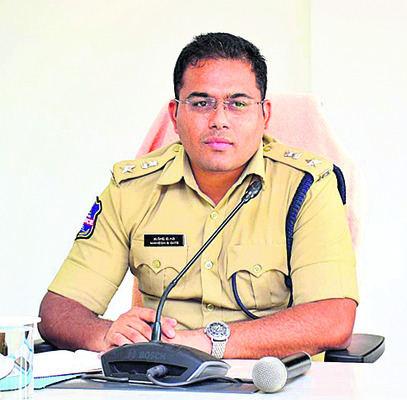 విజయోత్సవ ర్యాలీలకు  అనుమతి లేదు
3