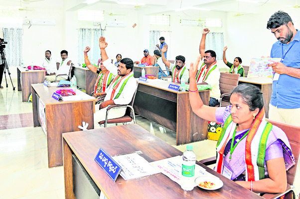 హస్తం.. నవ ఉత్సాహం !1