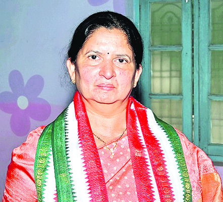 అంతర్రాష్ట్ర ఇసుకాసురులు..
1