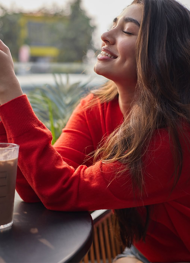 Actress Krithi Shetty Valentines Day HD Viral Photos9