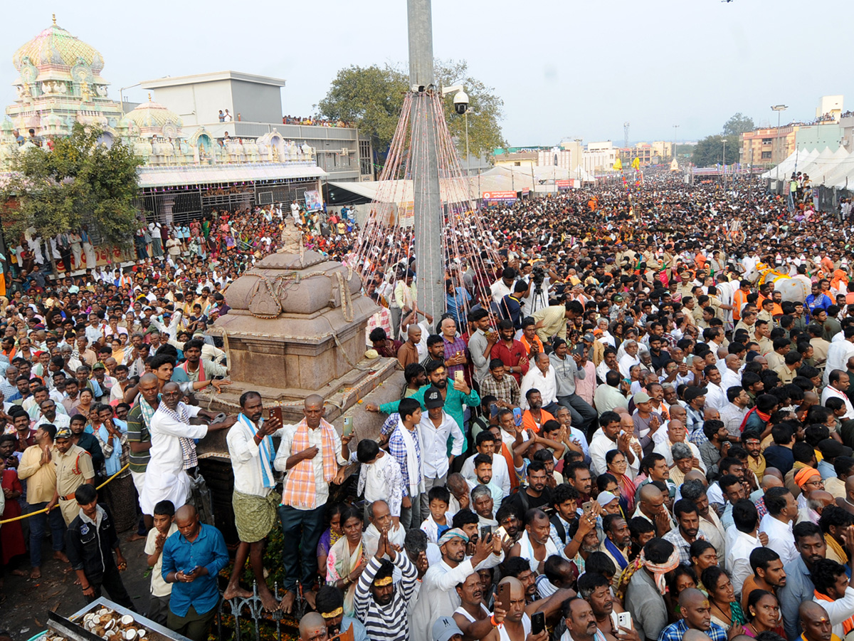 Srisailam Mallanna Swamy Rathotsavam HD Photos2