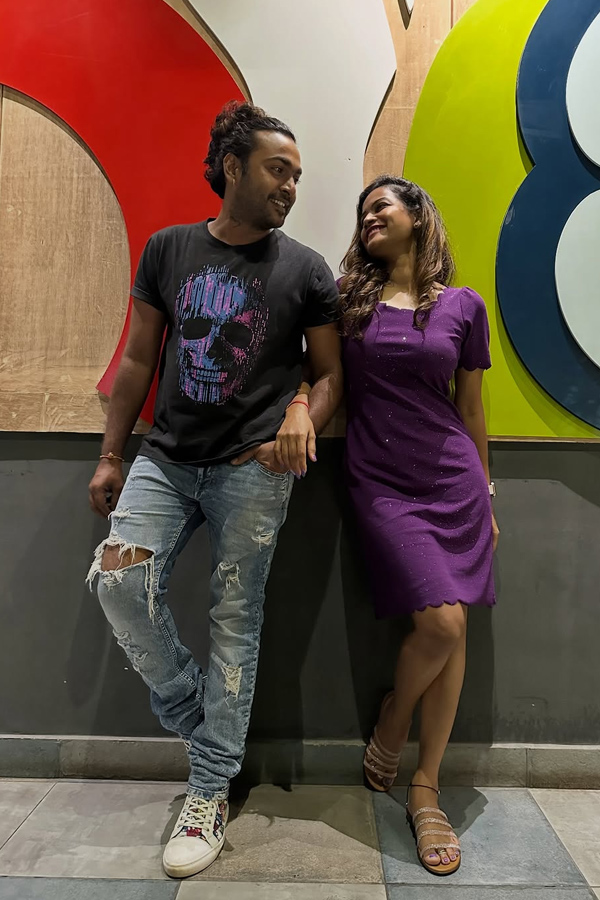 Telugu Serial Beauty Maheshwari Lovely Moments Photos12