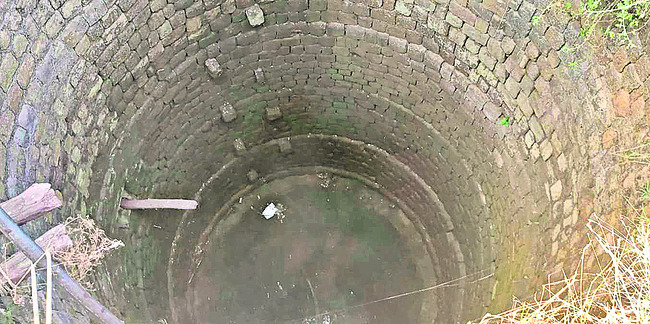 నెలలోనే.. మీటరు లోతుకు..1