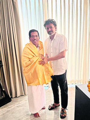 160 రైలు సర్వీసులు రద్దు 
1