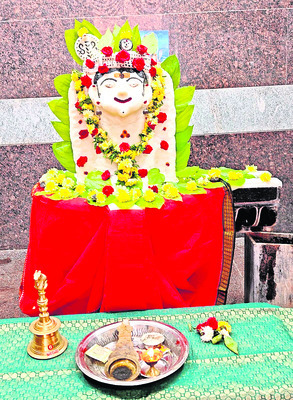 ఒకే సామాజిక వర్గానికి చైర్‌పర్సన్‌, వైస్‌ చైర్మన్‌
1