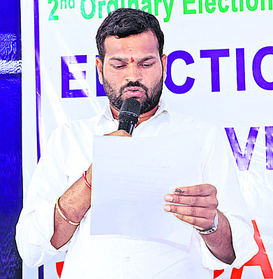 లక్కీ హ్యాండ్‌!1