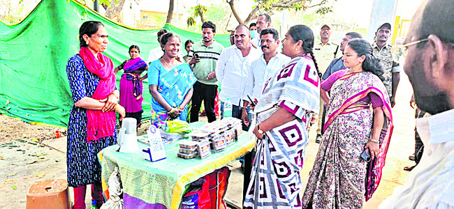 గ్రామాలాభివృద్ధిలో సర్పంచ్‌లదే కీలకపాత్ర1