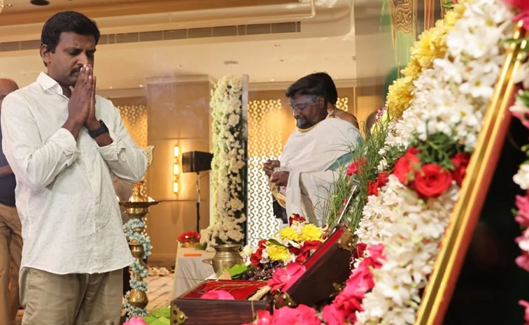 Maragadha Naanayam 2 Begins with Grand Pooja Photos2