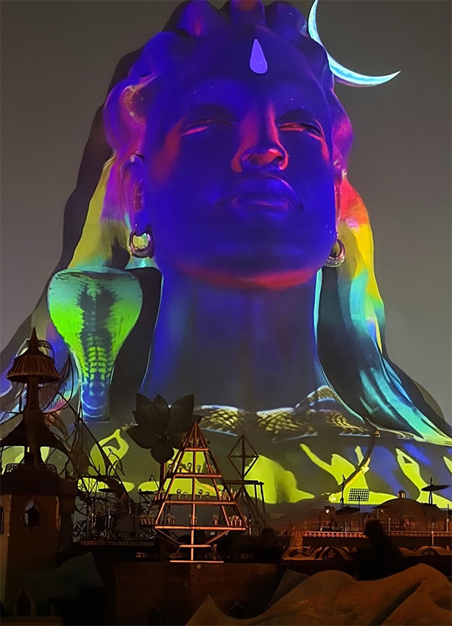 Tamannaah Bhatia Celebrate Maha Shivratri At Isha Foundation3