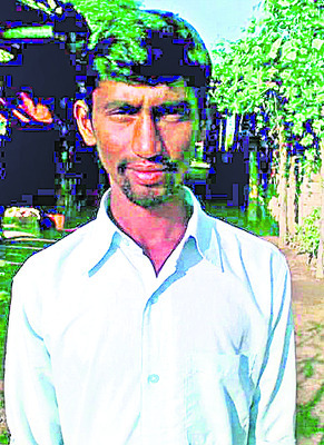 ద్విచక్ర వాహనాలు ఢీ1