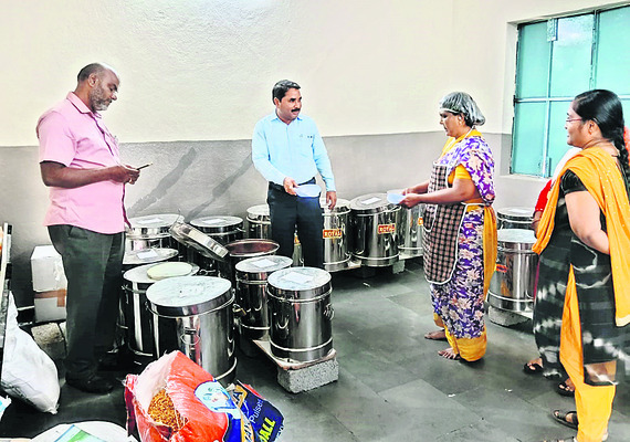 పాత పద్ధతిలోనే యూరియా ఇవ్వాలని వినతి2