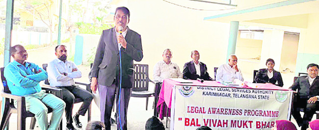 బాల్యాన్ని చిదిమేస్తే   చట్టం ఊరుకోదు1