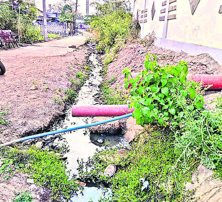 మున్సిపాలిటీలో సమస్యల తిష్ట 1