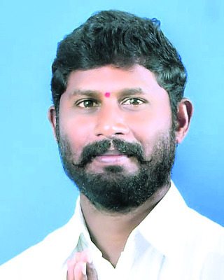 మొక్కుబడిగా పొలం పిలుస్తోంది1