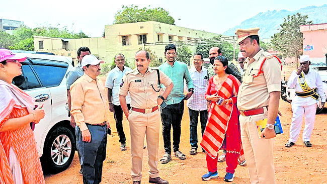 సీఎం పర్యటనలో లోపాలు రానివ్వద్దు 1