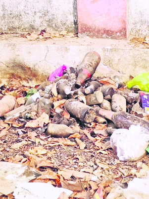 గుడి, బడి జాన్తానై.. 1