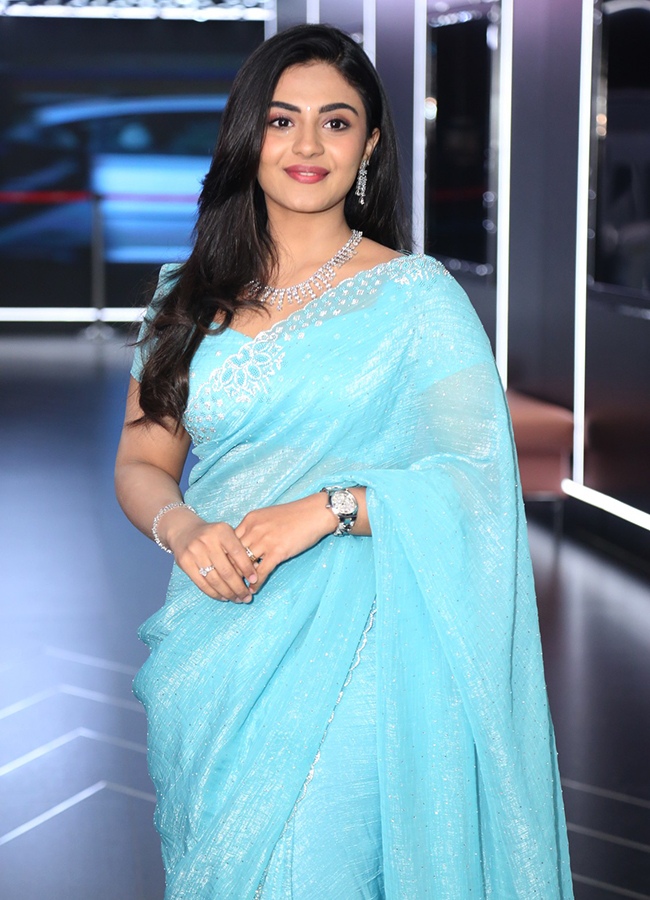 Actress Nayan Sarika HD Photos9