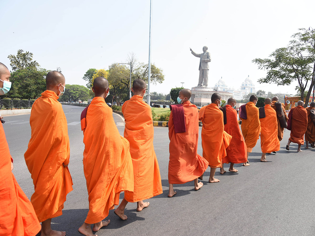 Hussain Sagar : Buddha refuge is Gachchami18
