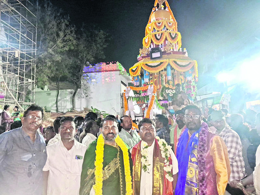రమణీయం.. నృసింహస్వామి రథోత్సవం 1
