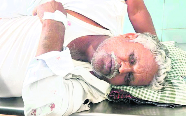 వేర్వేరు ప్రమాదాల్లో ముగ్గురికి తీవ్రగాయాలు2