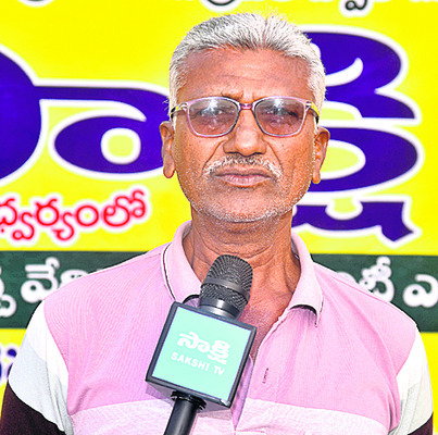 కుక్కల బెడద ఉంది 
1