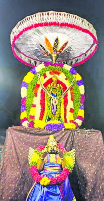 లలితాంబకు కుంకుమ పూజలు 3