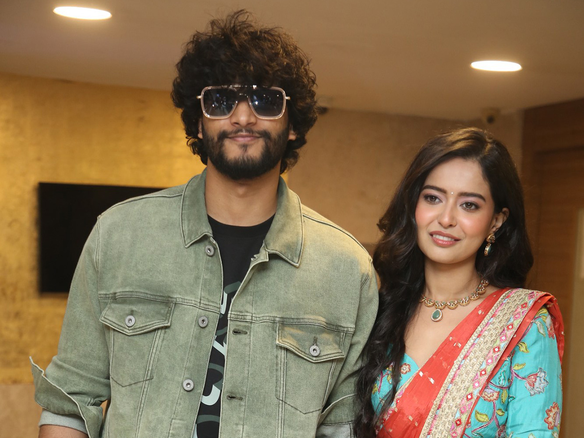 Barabar Premistha Movie Pre Release Event Photos9