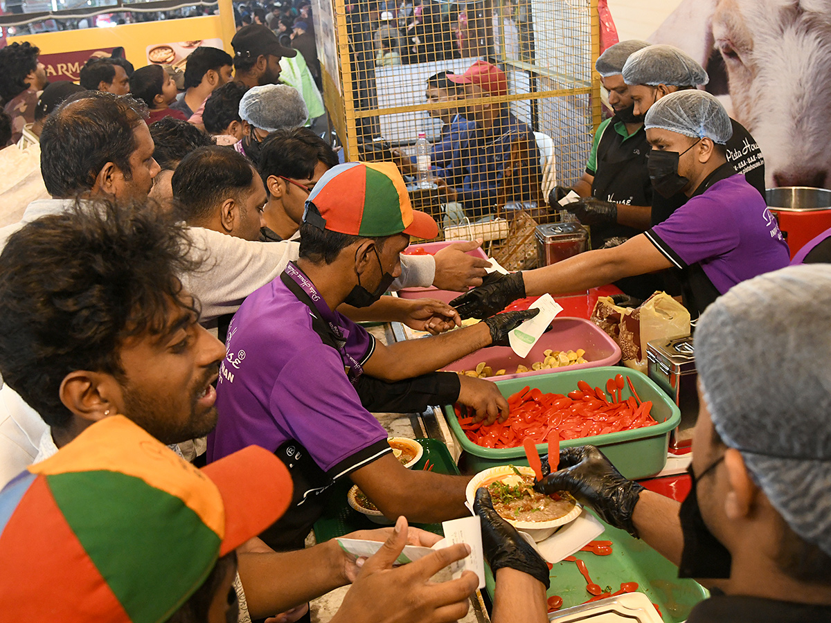 Heavy Rush In Numaish Exhibition 2026 Photos16