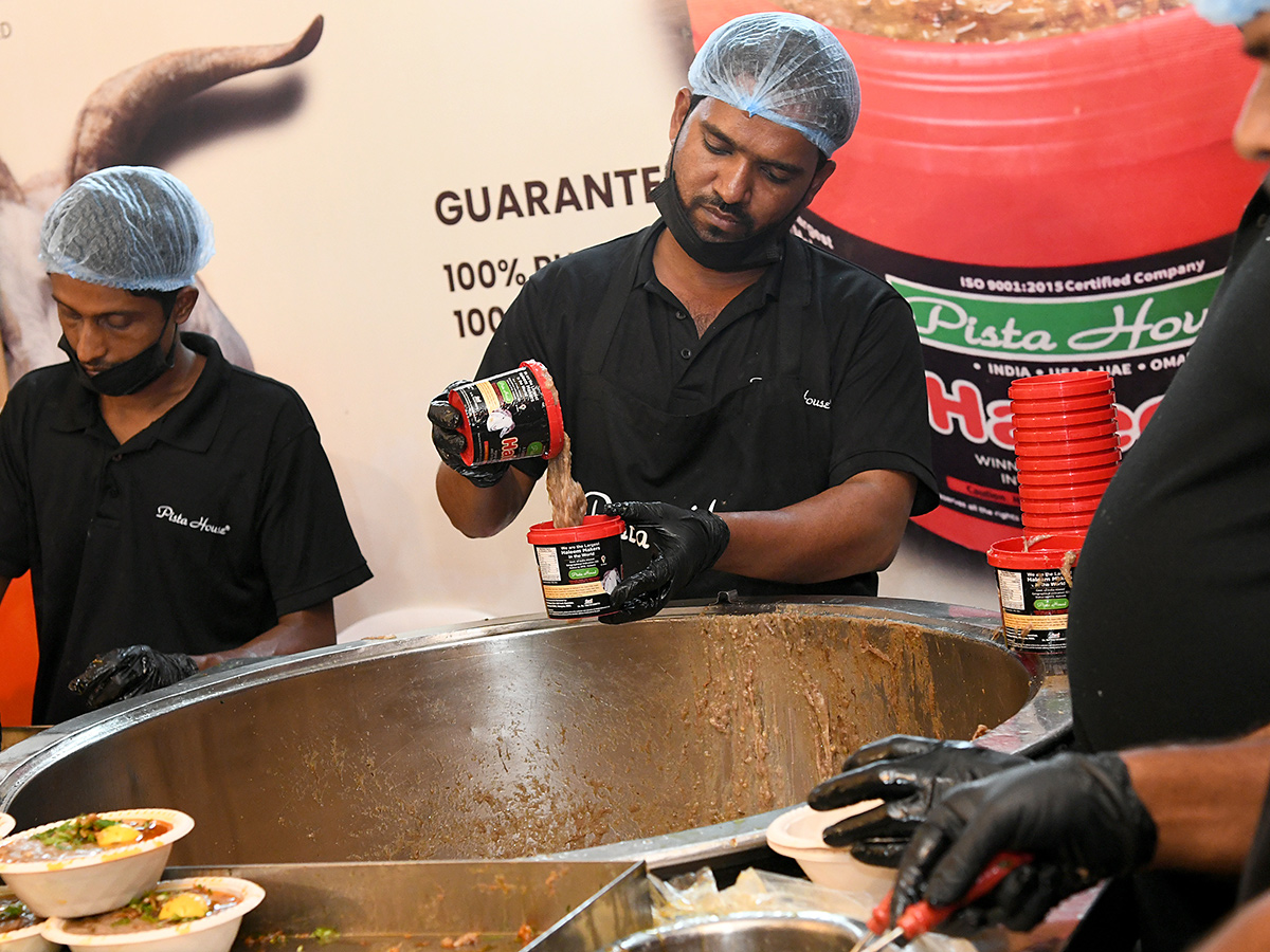 Heavy Rush In Numaish Exhibition 2026 Photos17