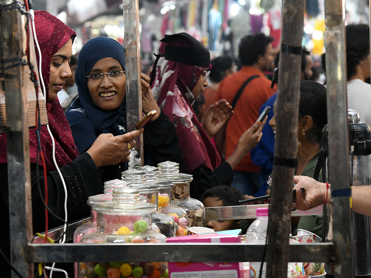 Heavy Rush In Numaish Exhibition 2026 Photos21