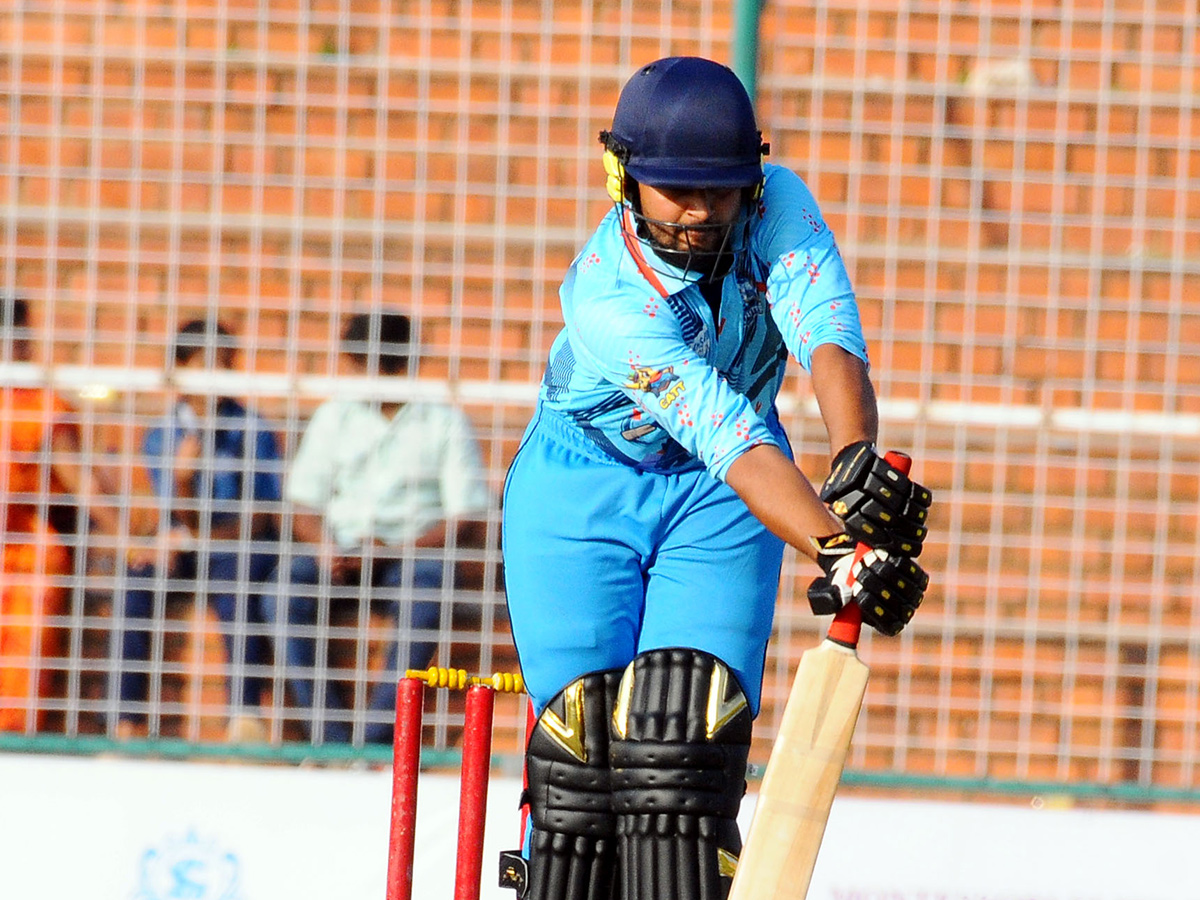 TV Actress Dance at Anantapur Cine Celebrities Cricket16