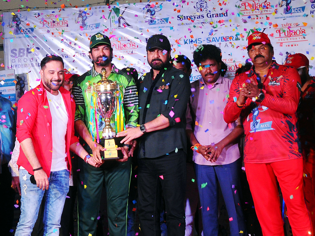 TV Actress Dance at Anantapur Cine Celebrities Cricket2