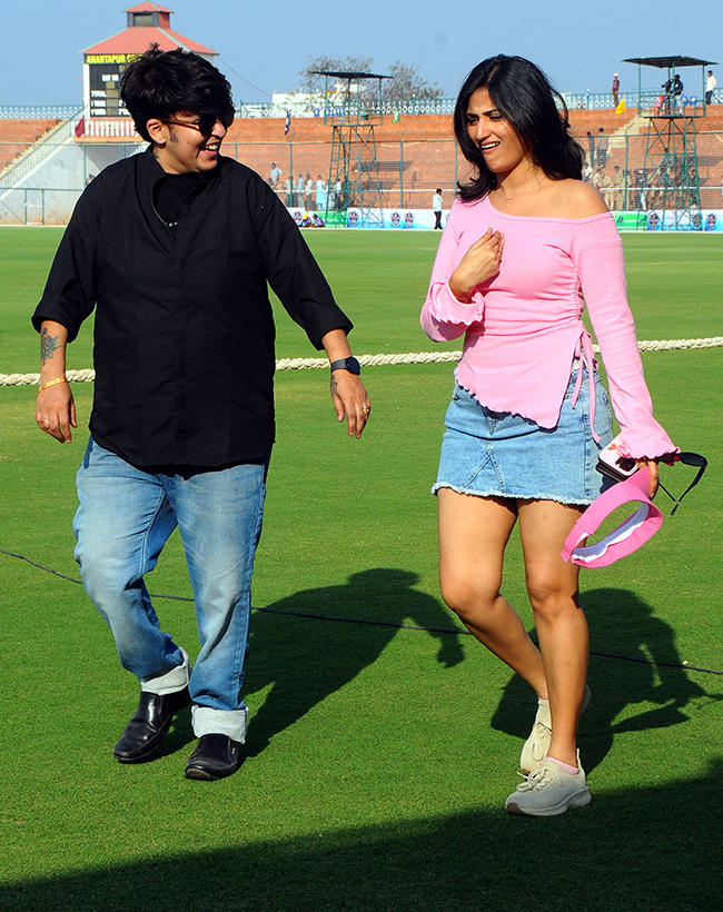 TV Actress Dance at Anantapur Cine Celebrities Cricket8