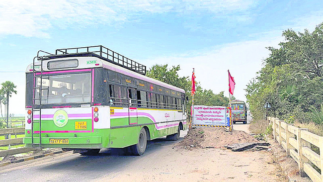 ప్రయాణం.. ప్రమాదం1