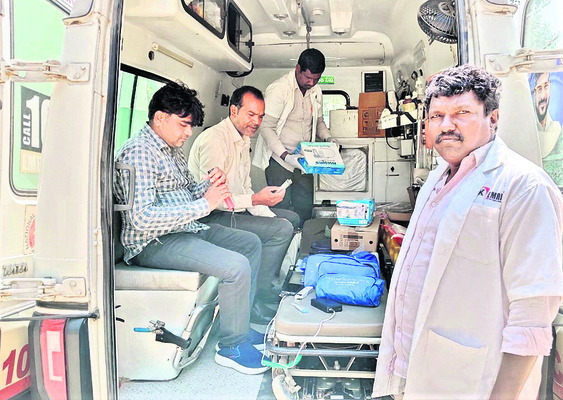 అత్యుత్తమంగా  108 వాహన సేవలు 
1