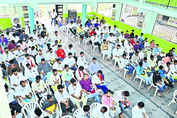 విద్యా వ్యవస్థలో మార్పు రావాలి 1