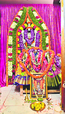 భక్తుల కొంగుబంగారం నేతి వెంకన్న1