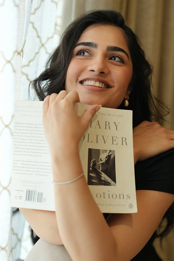 Actress Rukmini Vasanth Stunning Visuals At The Iconic Gold Award Night 2026 Photos19